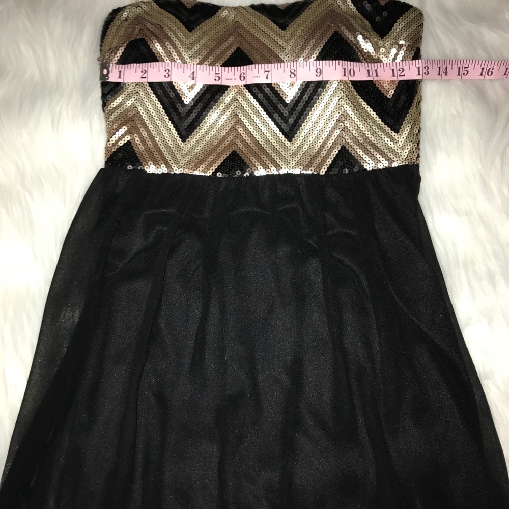 Strapless sequin chevron pattern dress - Picture 5 of 5